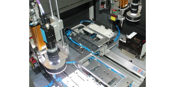 全自動(dòng)鎖螺絲機(jī)在企業(yè)應(yīng)用有哪些優(yōu)勢(shì)？-堅(jiān)豐股份